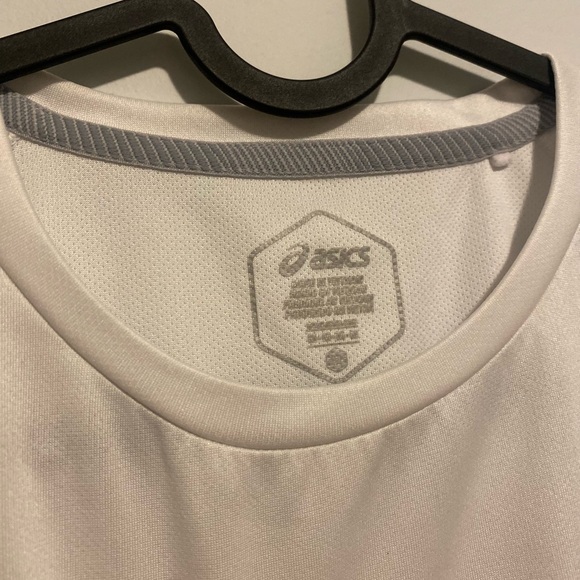 Asics Running Shirt / women / m size / white - Picture 3 of 5